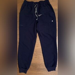 Figs Uman relaxed joggers navy blue. Size Medium.